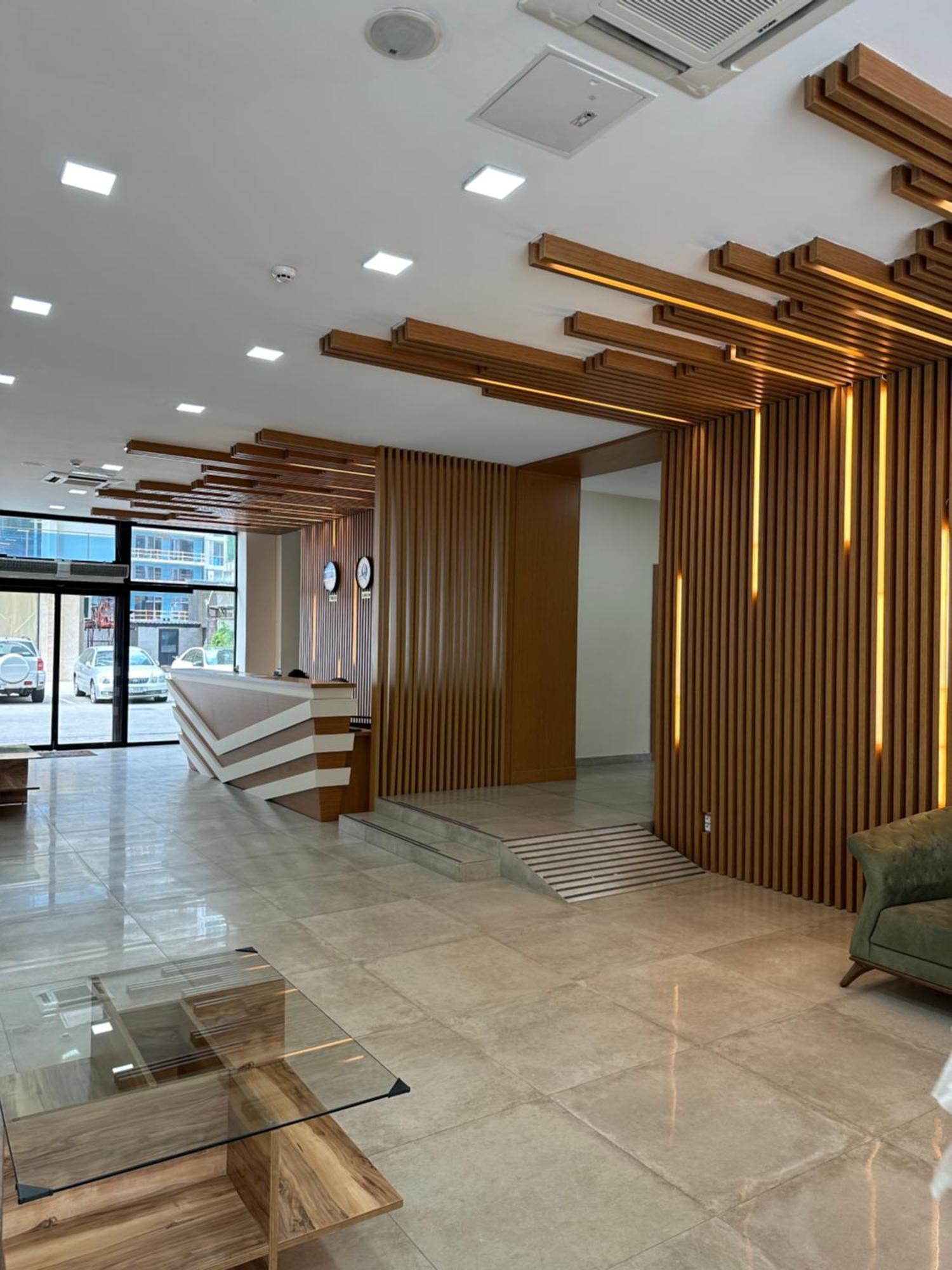 Apartamento Aqua Batumi 47 Exterior foto