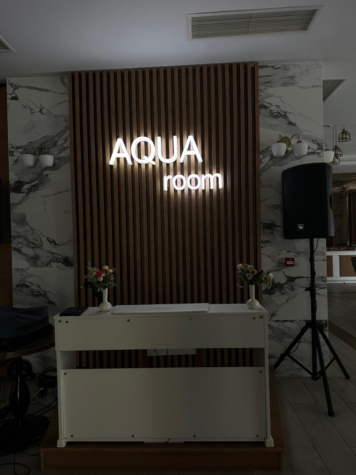 Apartamento Aqua Batumi 47 Exterior foto