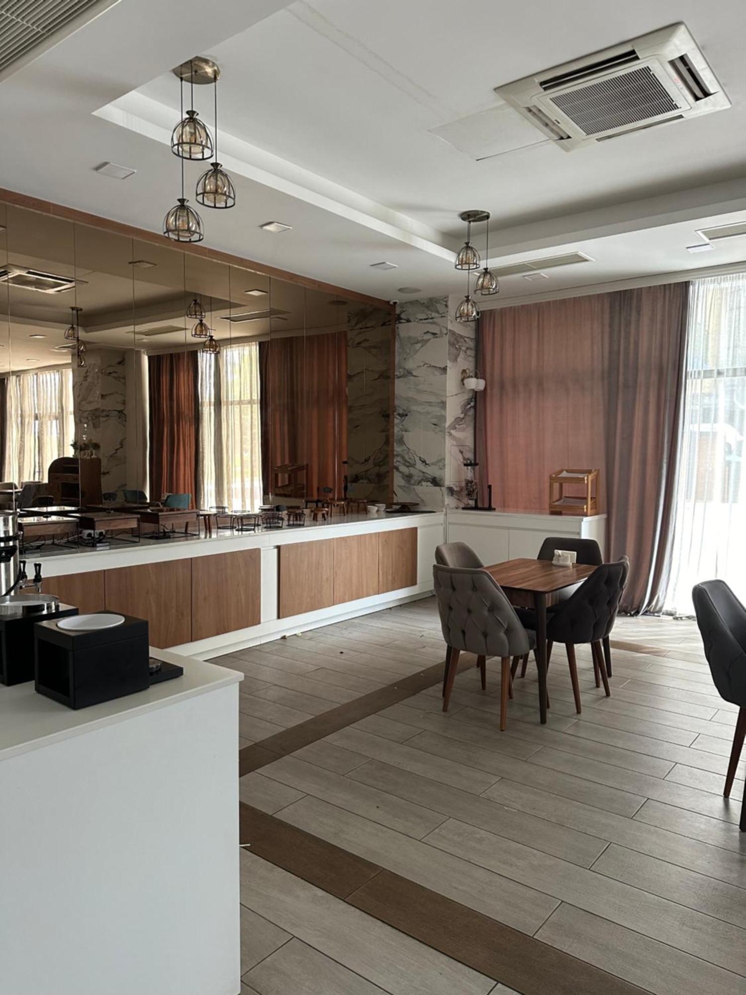 Apartamento Aqua Batumi 47 Exterior foto